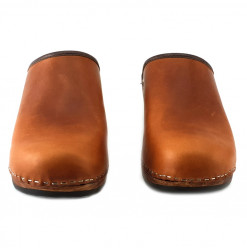 ZUECOS DE SUECIA MARRÓN SENCILLA ABIERTO