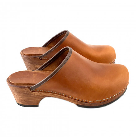 ZUECO CUERO MARRÓN CLASICO - MY573 MARRONE