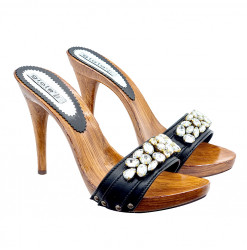 BLACK CLOGS WITH JEWEL...