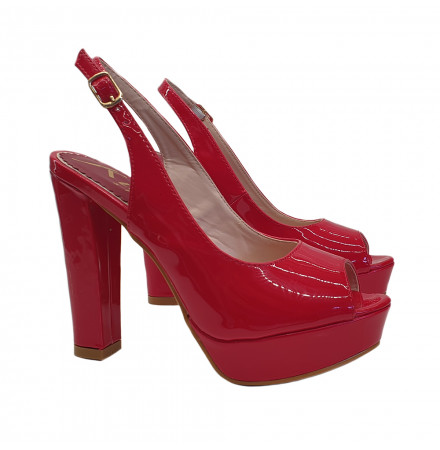 PUNTA ABIERTA ROJA CON 12 TALONES Y CORREA - KC27 VERN ROSSO