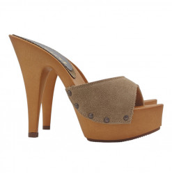 Clogs mit hohem Absatz und...